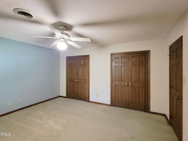6508 Deerview Drive, Raleigh, NC 27606