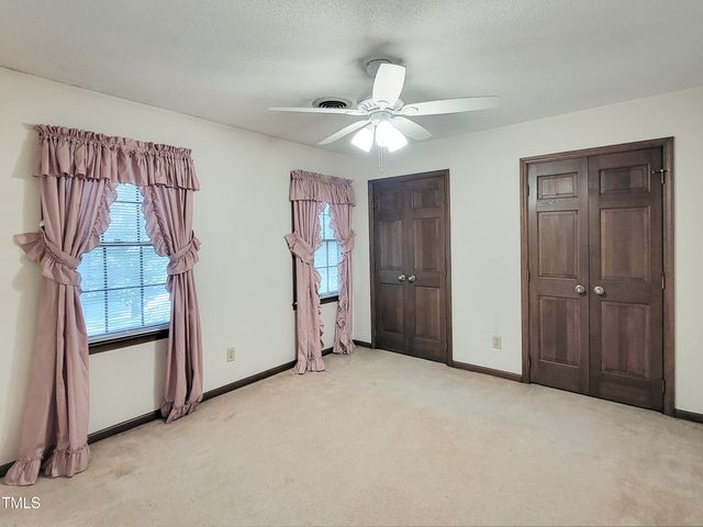 6508 Deerview Drive, Raleigh, NC 27606