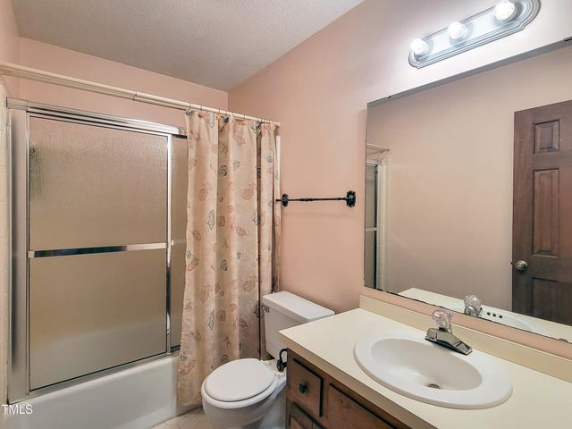 6508 Deerview Drive, Raleigh, NC 27606