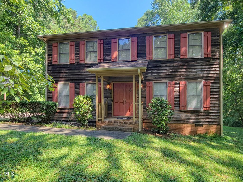 6508 Deerview Drive, Raleigh, NC 27606