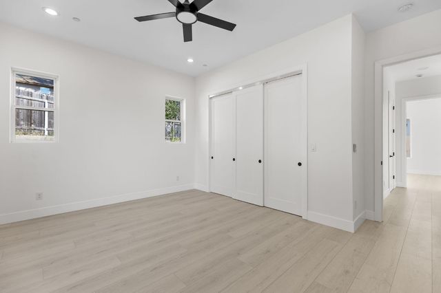 9017 Phoenix Ave, Fair Oaks, CA 95628