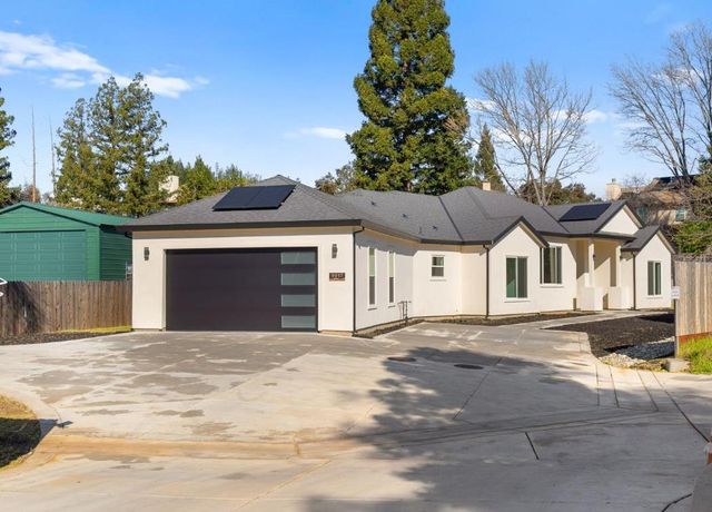 9017 Phoenix Ave, Fair Oaks, CA 95628