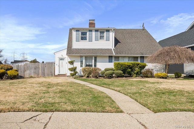 38 Celestial Lane, Levittown, NY 11756