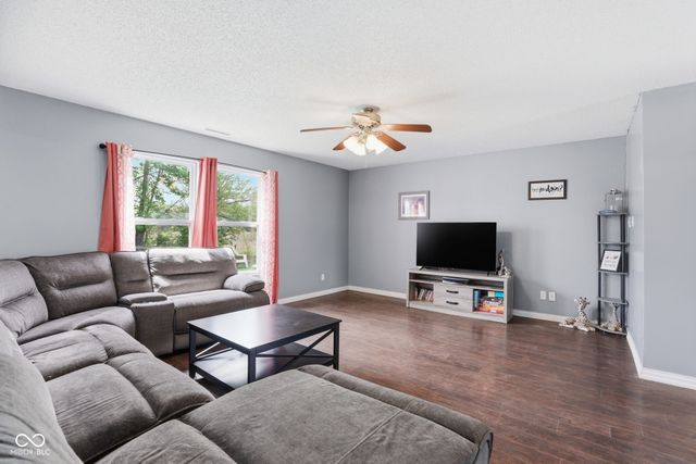 9711 W Stargazer Drive, Pendleton, IN 46064