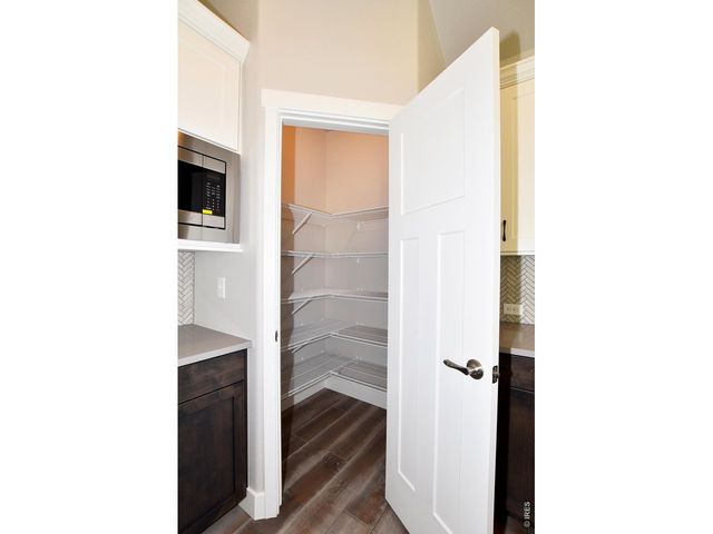 1196 Crown Sparrow St, Johnstown, CO 80534