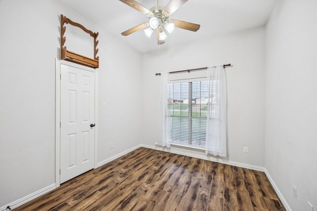 700 Lake Vista Lane, Lavon, TX 75166