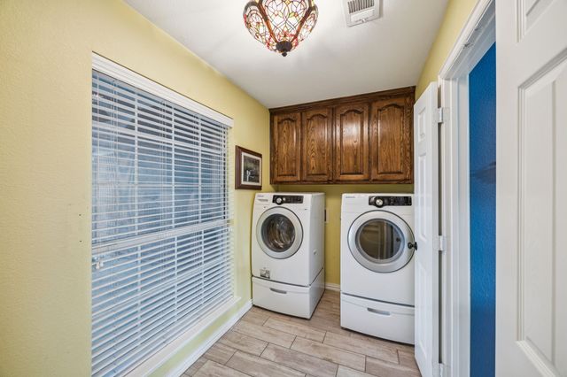 700 Lake Vista Lane, Lavon, TX 75166