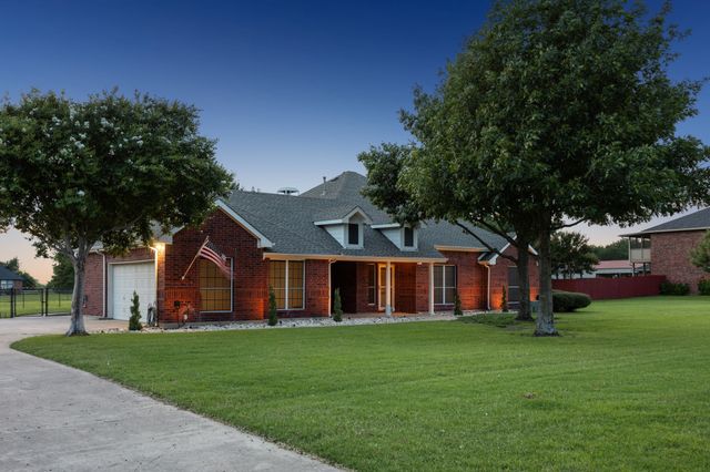 700 Lake Vista Lane, Lavon, TX 75166