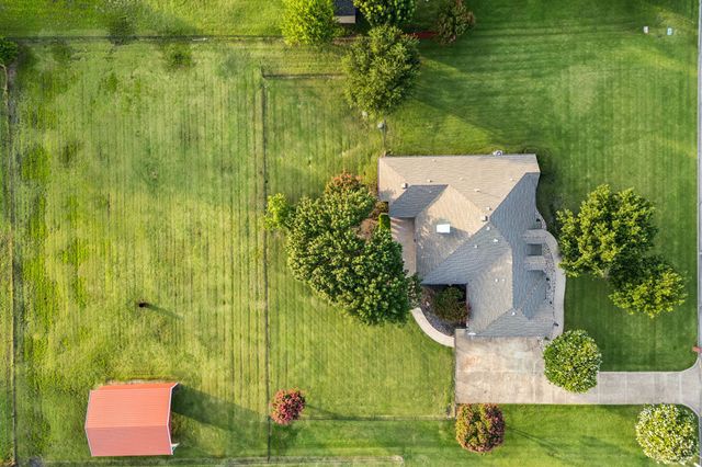 700 Lake Vista Lane, Lavon, TX 75166