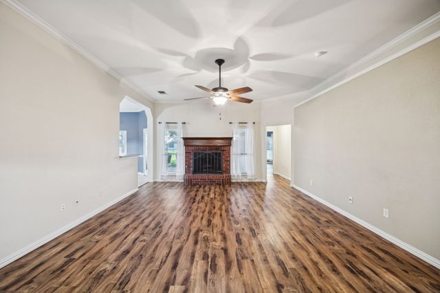 700 Lake Vista Lane, Lavon, TX 75166