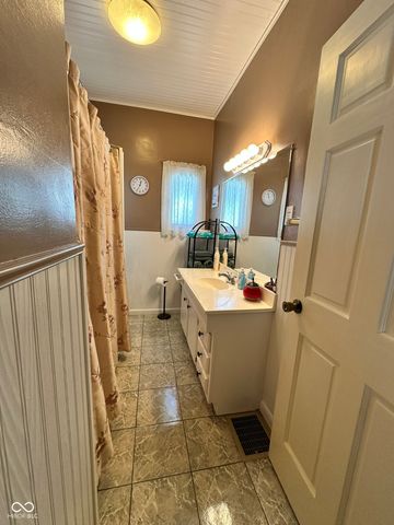 117 S Gladstone Avenue, Indianapolis, IN 46201