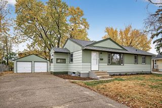 5819 Knox Avenue N, Brooklyn Center, MN 55430