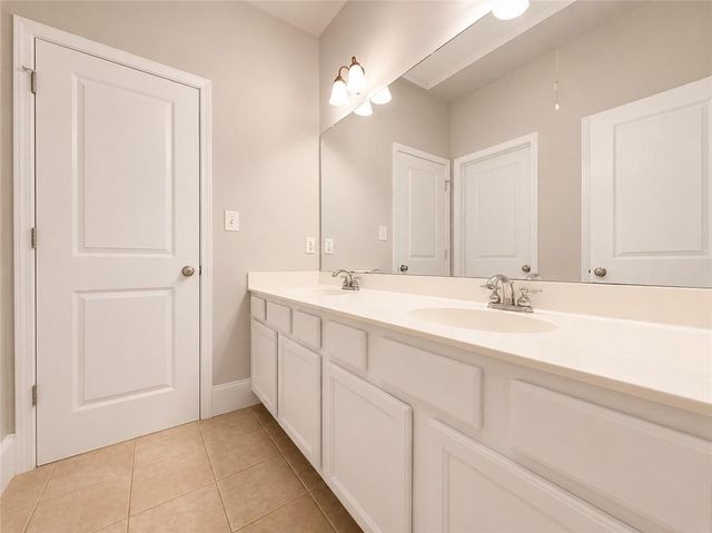 237 Gilliflower Park, Suwanee, GA 30024
