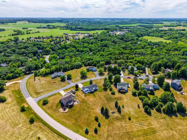 1090 Cedar Ridge Lane SW, Oronoco, MN 55960