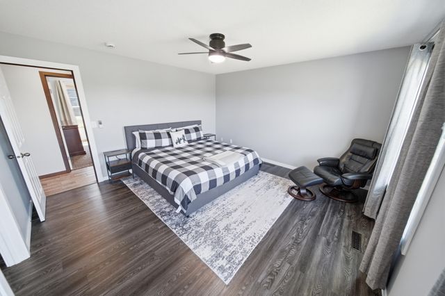 1090 Cedar Ridge Lane SW, Oronoco, MN 55960