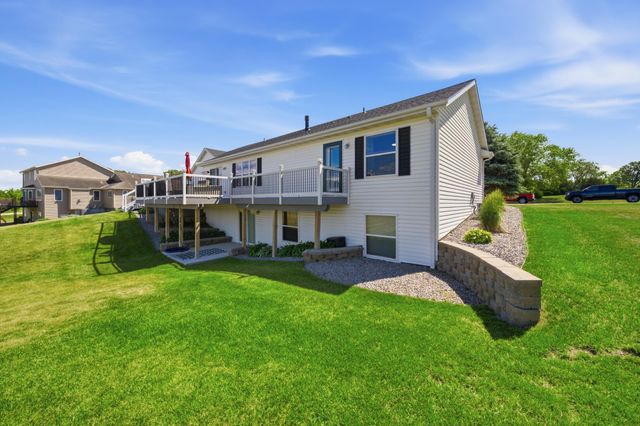1090 Cedar Ridge Lane SW, Oronoco, MN 55960