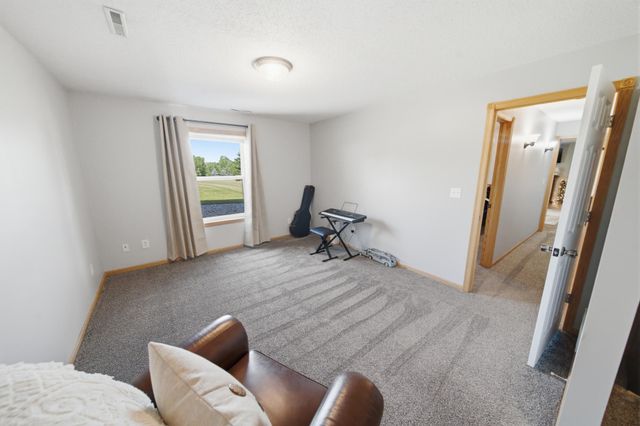 1090 Cedar Ridge Lane SW, Oronoco, MN 55960