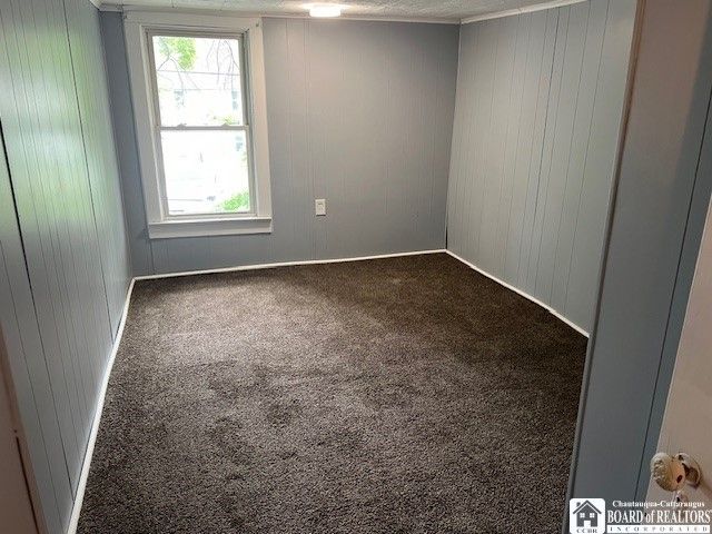 54 Boulevard Avenue, Ellicott, NY 14720