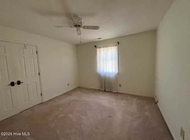 66 White Oak Drive, Smithfield, NC 27577