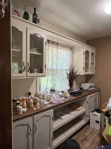 7127 Englewood Drive, Lincoln, NE 68510