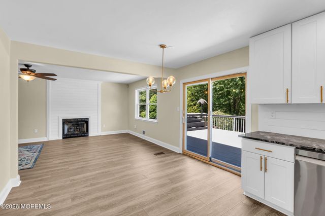 4 Alpine Trail, Tinton Falls, NJ 07712