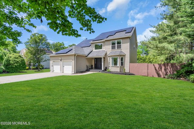 4 Alpine Trail, Tinton Falls, NJ 07712