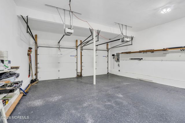 4 Alpine Trail, Tinton Falls, NJ 07712