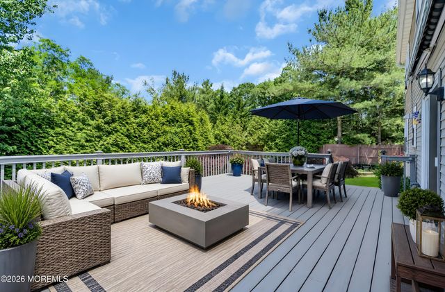 4 Alpine Trail, Tinton Falls, NJ 07712