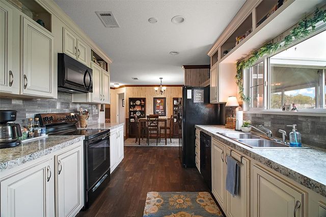 2551 CAYMAN CIRCLE, Zellwood, FL 32798