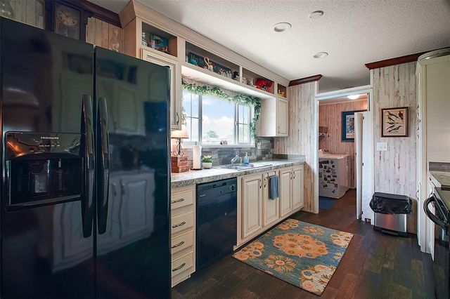 2551 CAYMAN CIRCLE, Zellwood, FL 32798