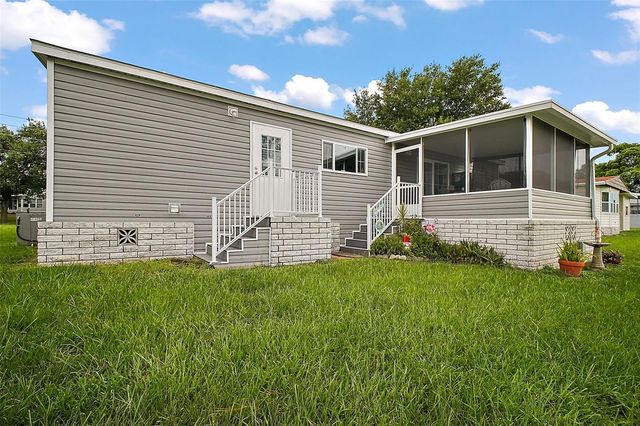 2551 CAYMAN CIRCLE, Zellwood, FL 32798