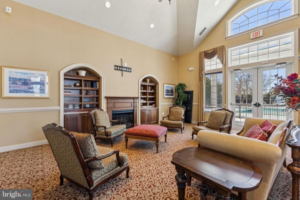 Image 30 of property listing at 800 EDELEN STATION PL #204, La Plata, MD 20646