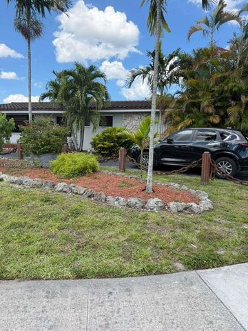 20921 NE 24th Ct, Miami, FL 33180