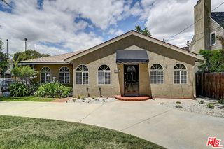15601 Morrison Street, Encino, CA 91403
