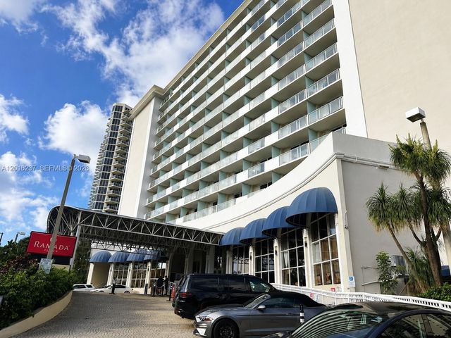 19201 Collins Avenue 707, Sunny Isles Beach, FL 33160