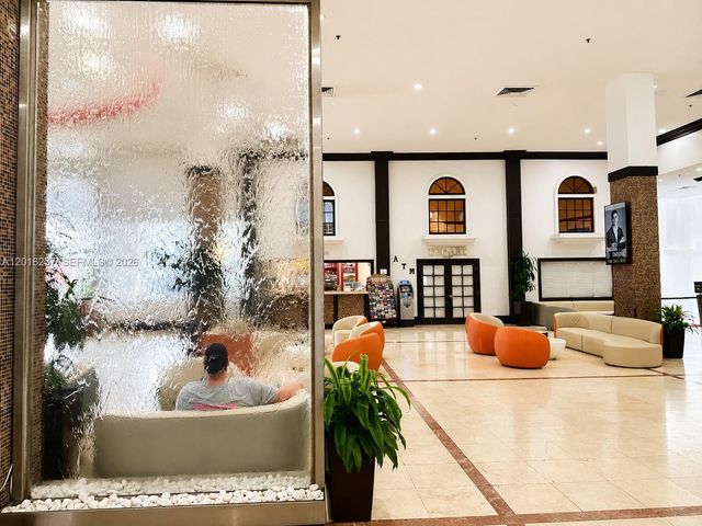 19201 Collins Avenue 707, Sunny Isles Beach, FL 33160