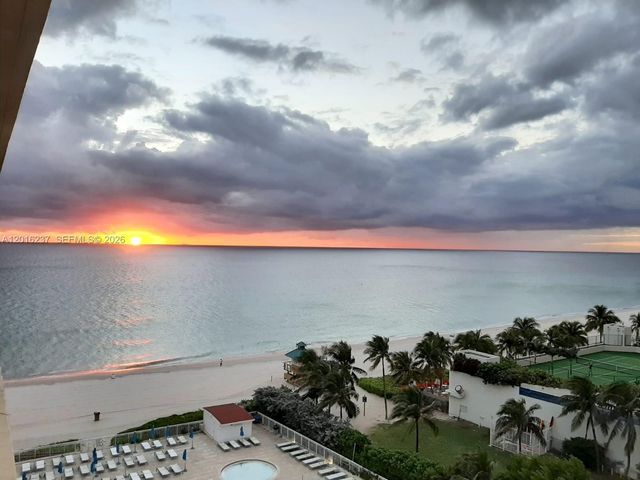 19201 Collins Avenue 707, Sunny Isles Beach, FL 33160