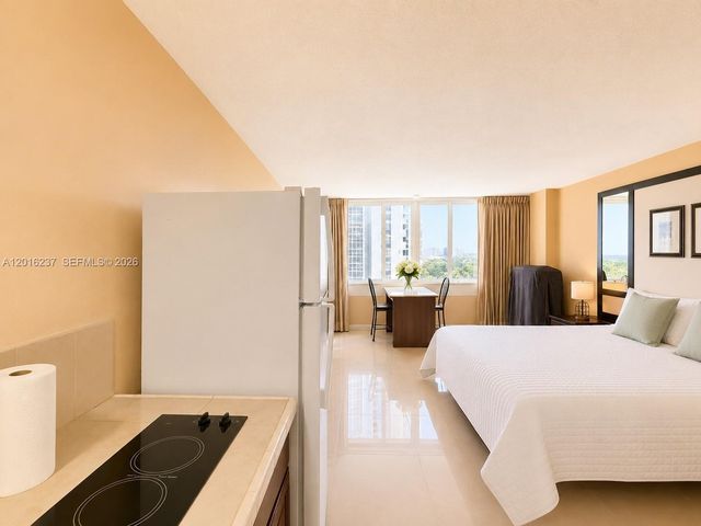 19201 Collins Avenue 707, Sunny Isles Beach, FL 33160