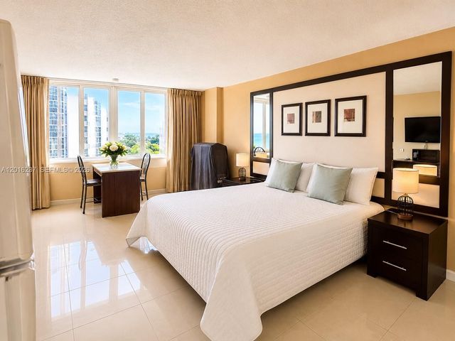 19201 Collins Avenue 707, Sunny Isles Beach, FL 33160