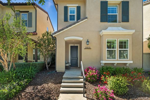 21572 Saddle Bred Lane, Escondido, CA 92029