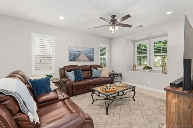 21572 Saddle Bred Lane, Escondido, CA 92029