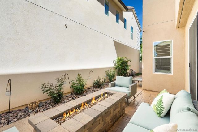 21572 Saddle Bred Lane, Escondido, CA 92029