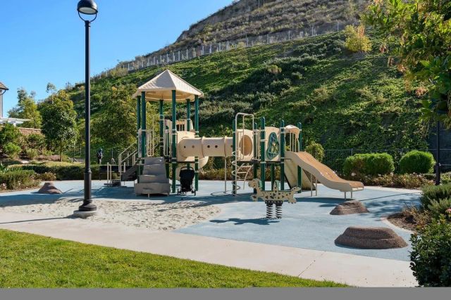 21572 Saddle Bred Lane, Escondido, CA 92029