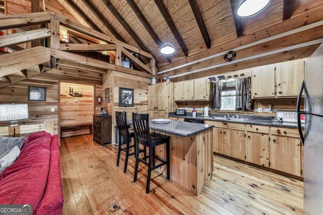 245 Weeks Creek Road, Blue Ridge, GA 30513