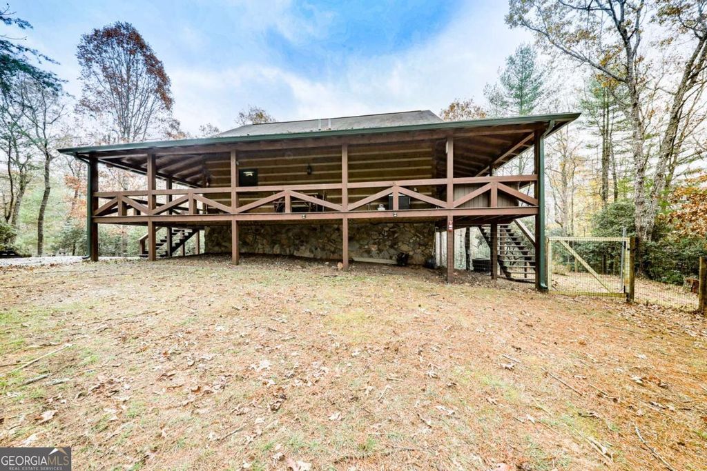 245 Weeks Creek Road, Blue Ridge, GA 30513