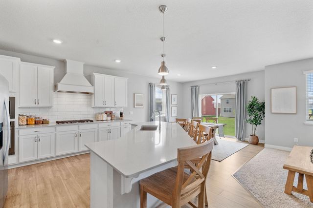 17131 Doppler Lane, Lakeville, MN 55044
