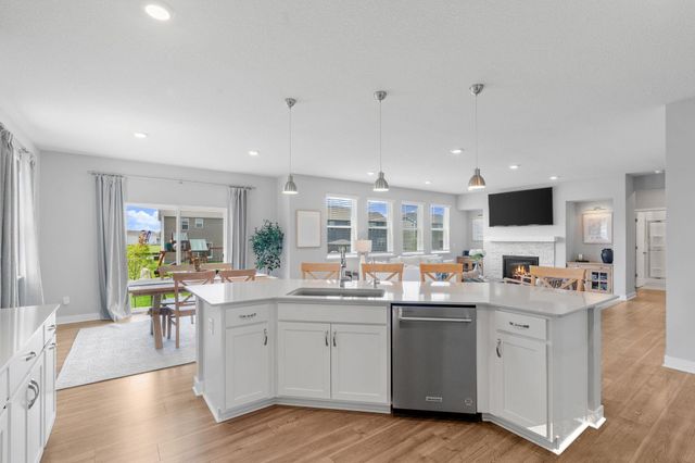 17131 Doppler Lane, Lakeville, MN 55044