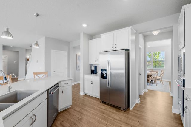17131 Doppler Lane, Lakeville, MN 55044
