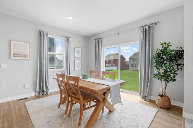 17131 Doppler Lane, Lakeville, MN 55044
