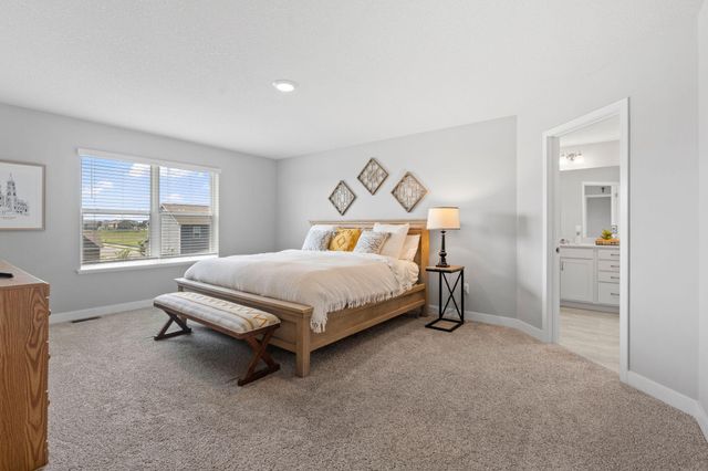 17131 Doppler Lane, Lakeville, MN 55044